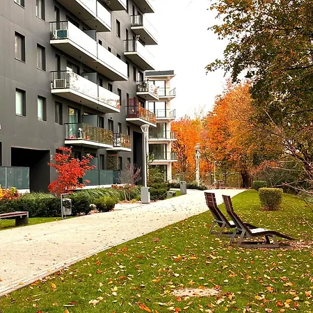 Apartment Prime Time - 24h Check -in - Parking W Cenie